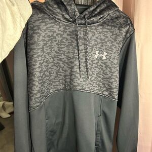 under amour hoodie